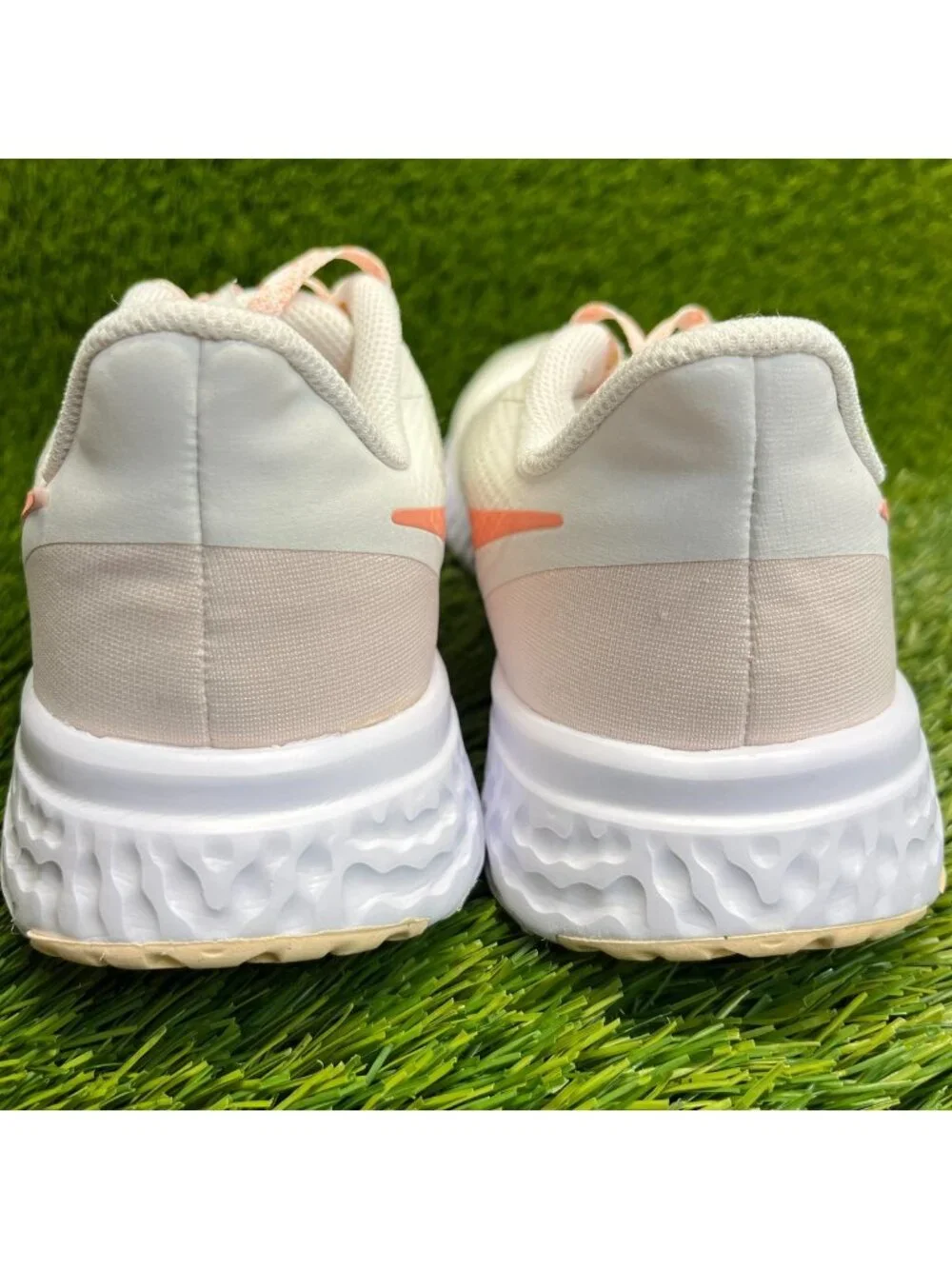 Nike Revolution 5 Womens Size 9 White Orange Pearl Running Shoes Sneakers